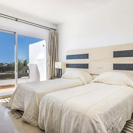 Penthouse In Marbella, Seaview, Jacuzzi Apartment *