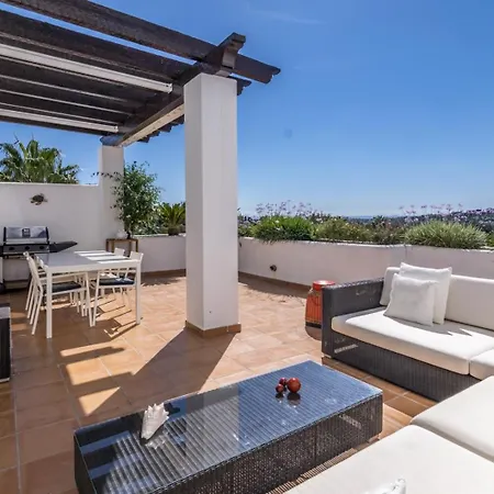 Penthouse In Marbella, Seaview, Jacuzzi Apartment