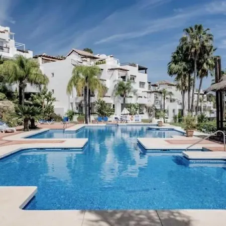 Apartment Penthouse In Marbella, Seaview, Jacuzzi